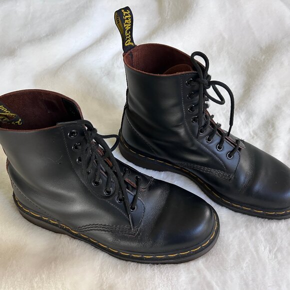 Dr. Marten Men\'s Boot 1460 Vintage Made in England Black Size 8 main image 7